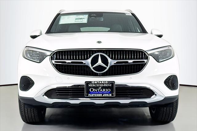 new 2025 Mercedes-Benz GLC 300 car, priced at $51,415