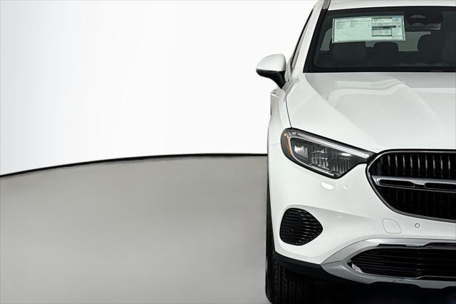 new 2025 Mercedes-Benz GLC 300 car, priced at $51,415