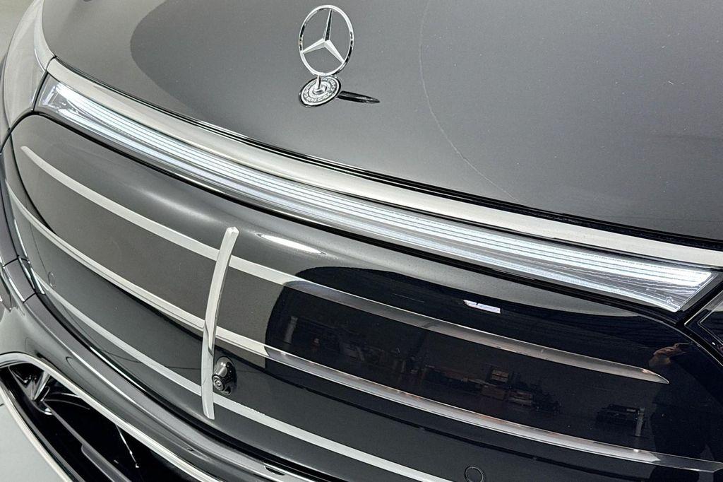 new 2025 Mercedes-Benz EQS 450 car, priced at $106,295