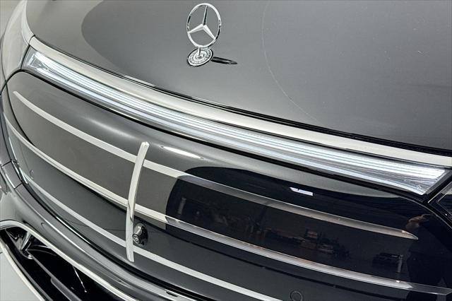 new 2025 Mercedes-Benz EQS 450 car, priced at $106,295