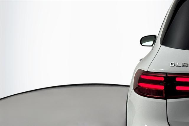 new 2025 Mercedes-Benz GLB 250 car, priced at $47,145