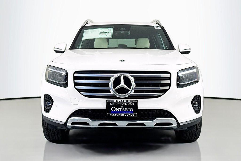 new 2025 Mercedes-Benz GLB 250 car, priced at $47,145