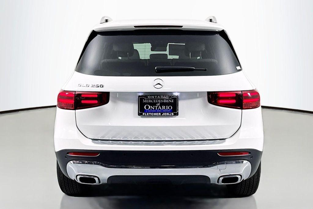 new 2025 Mercedes-Benz GLB 250 car, priced at $47,145