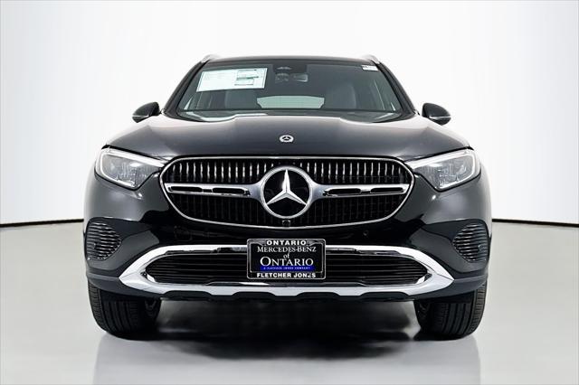 new 2025 Mercedes-Benz GLC 300 car, priced at $51,415