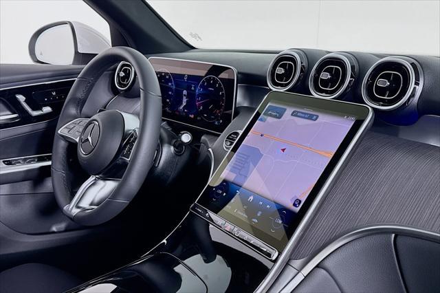 new 2025 Mercedes-Benz GLC 300 car, priced at $51,270