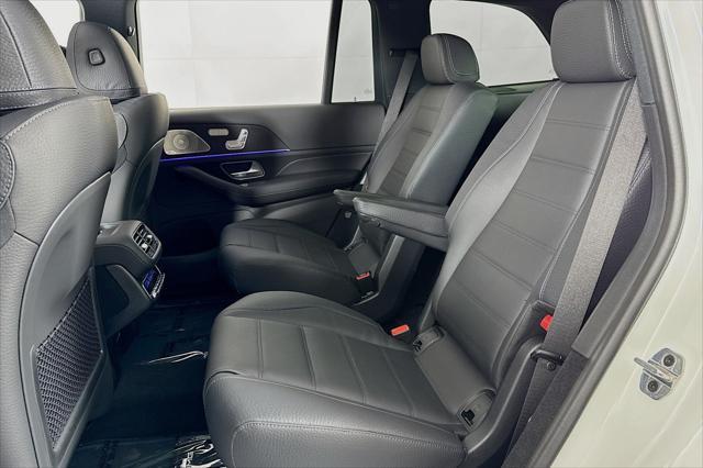 new 2025 Mercedes-Benz GLS 450 car, priced at $99,100