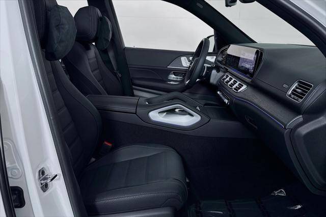 new 2025 Mercedes-Benz GLS 450 car, priced at $99,100
