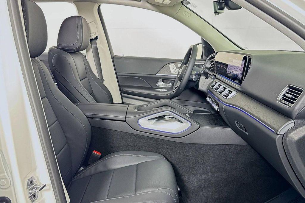 new 2026 Mercedes-Benz GLE 450 car, priced at $75,285