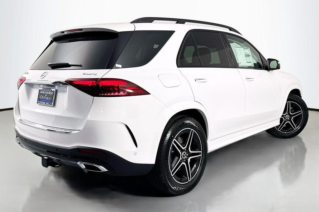 new 2026 Mercedes-Benz GLE 450 car, priced at $75,285