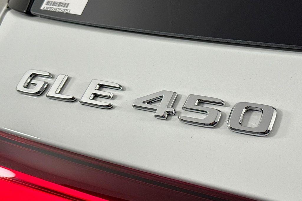 new 2026 Mercedes-Benz GLE 450 car, priced at $75,285