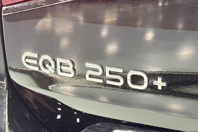 new 2025 Mercedes-Benz EQB 250 car, priced at $55,625