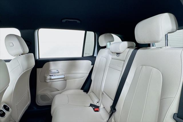 new 2025 Mercedes-Benz GLB 250 car, priced at $47,470
