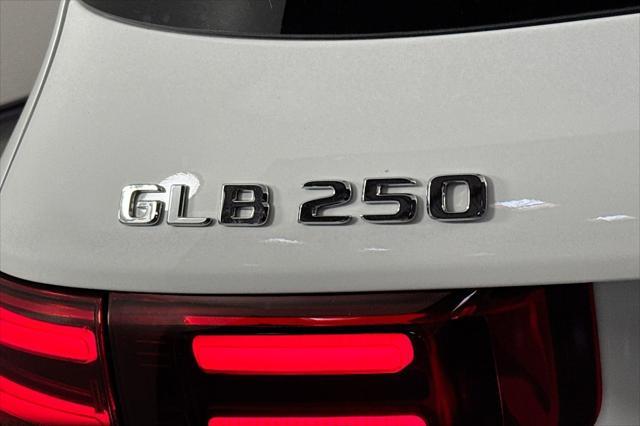 new 2025 Mercedes-Benz GLB 250 car, priced at $47,470