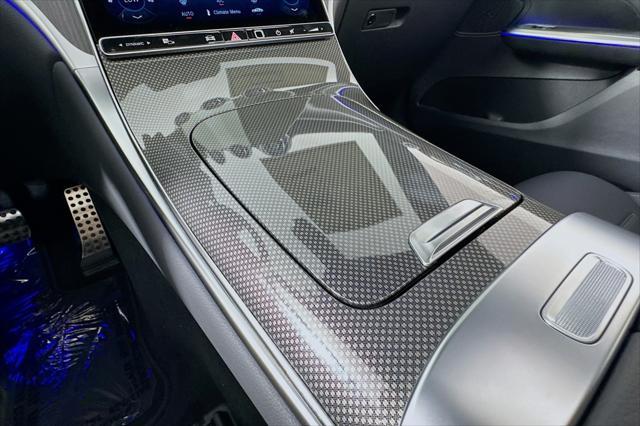 new 2025 Mercedes-Benz GLC 300 car, priced at $65,755
