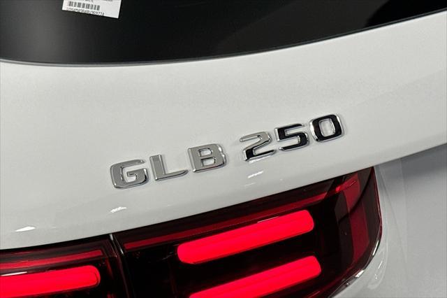 new 2025 Mercedes-Benz GLB 250 car, priced at $47,745