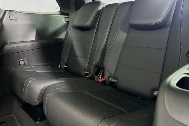 new 2025 Mercedes-Benz GLS 450 car, priced at $95,480