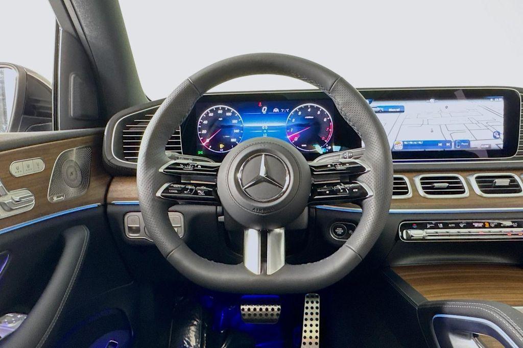 new 2025 Mercedes-Benz GLS 450 car, priced at $95,480