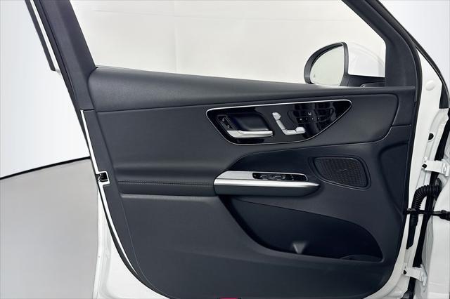 new 2025 Mercedes-Benz GLC 350e car, priced at $61,895
