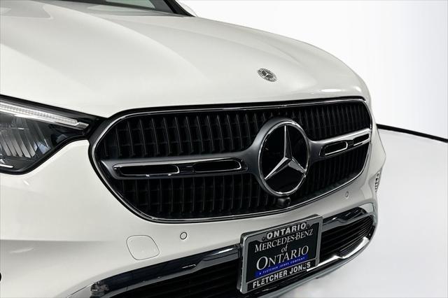 new 2025 Mercedes-Benz GLC 300 car, priced at $50,785