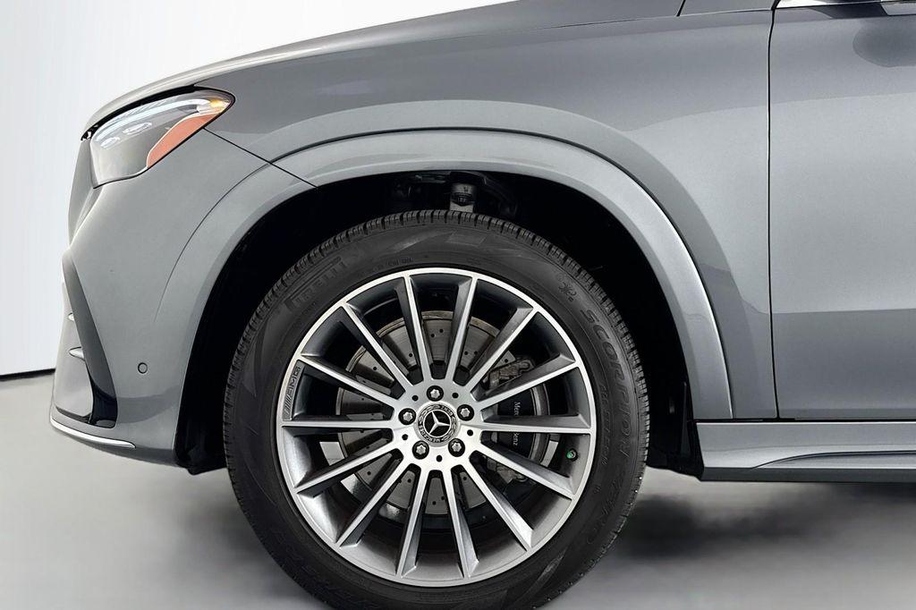 used 2025 Mercedes-Benz GLE 450 car, priced at $77,984