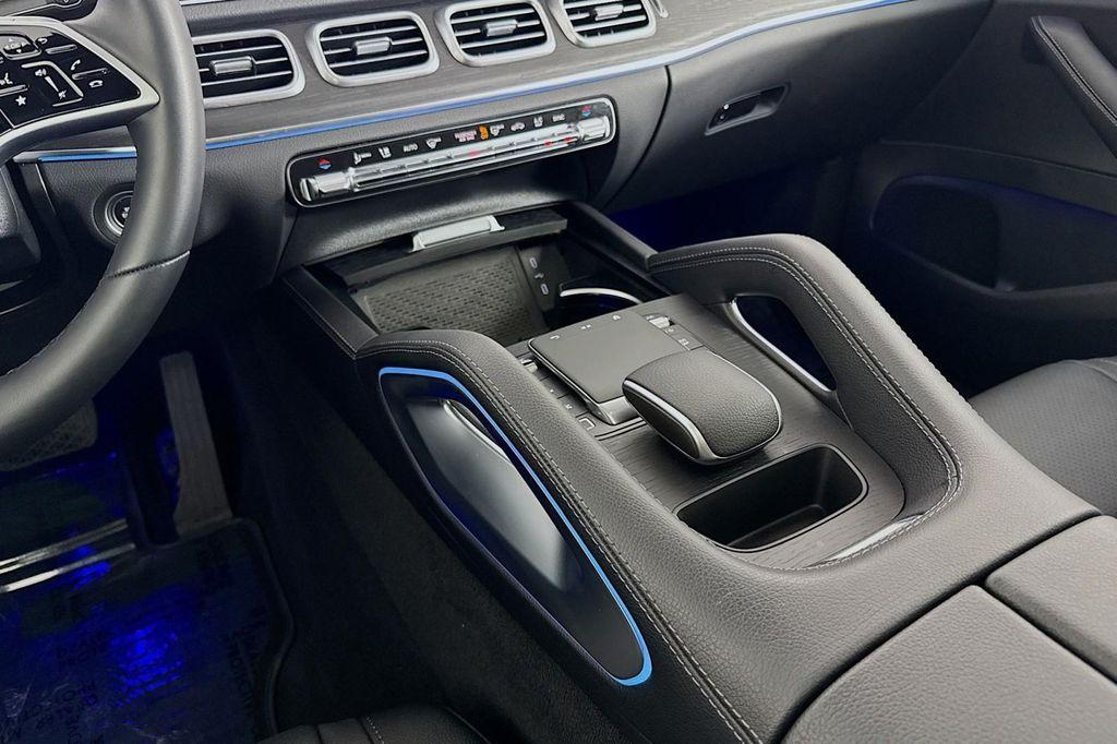 used 2025 Mercedes-Benz GLE 450 car, priced at $77,984
