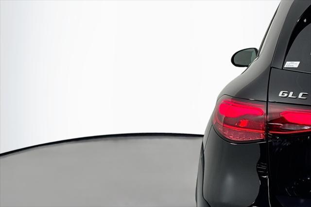 new 2025 Mercedes-Benz GLC 300 car, priced at $54,245