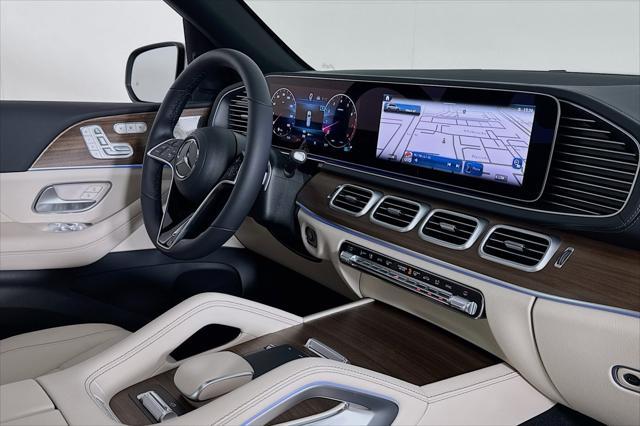 new 2025 Mercedes-Benz GLS 450 car, priced at $91,345