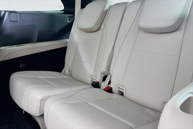 new 2025 Mercedes-Benz GLS 450 car, priced at $91,345