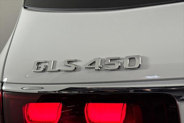 new 2025 Mercedes-Benz GLS 450 car, priced at $91,345