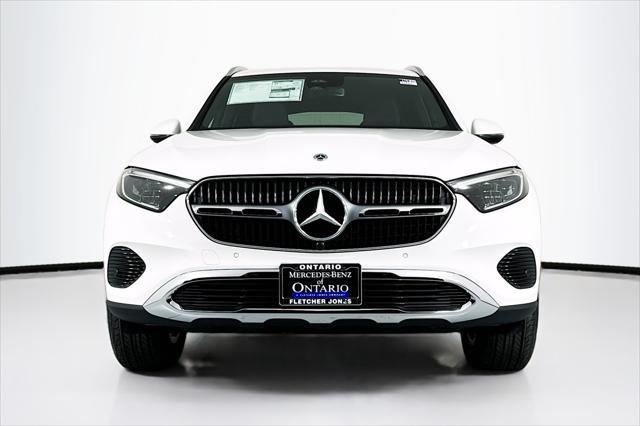 new 2025 Mercedes-Benz GLC 300 car, priced at $51,395