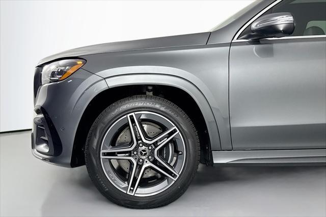 new 2025 Mercedes-Benz GLS 450 car, priced at $95,145