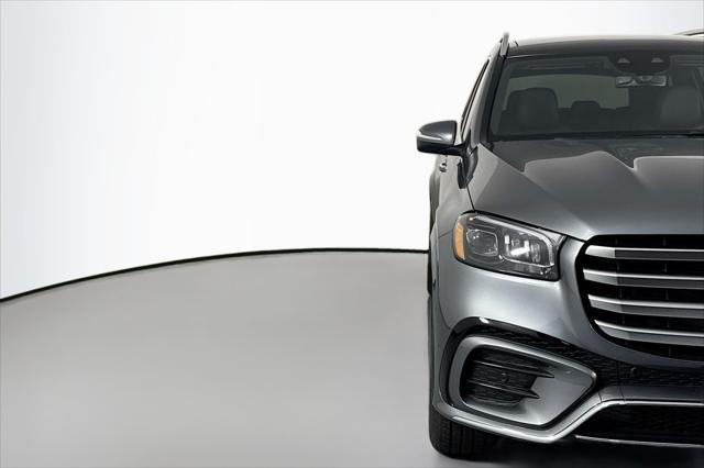 new 2025 Mercedes-Benz GLS 450 car, priced at $95,145