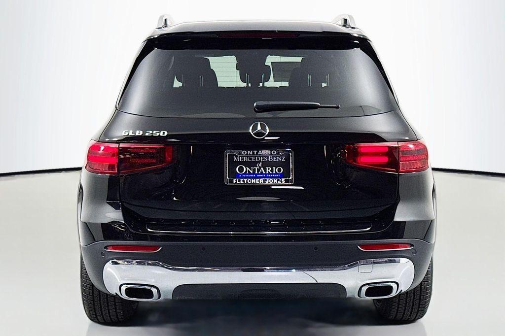 new 2025 Mercedes-Benz GLB 250 car, priced at $47,145