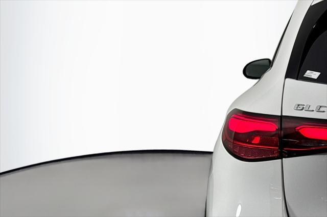 new 2025 Mercedes-Benz GLC 300 car, priced at $50,595