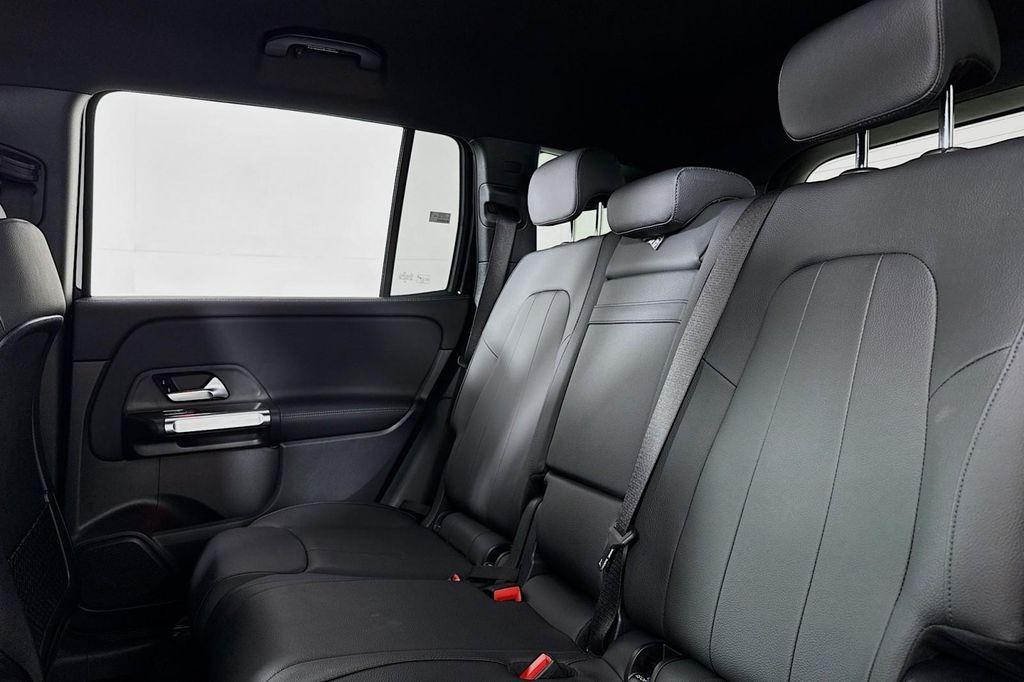 used 2025 Mercedes-Benz GLB 250 car