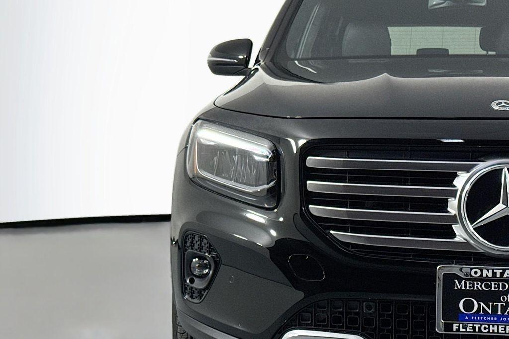 used 2025 Mercedes-Benz GLB 250 car