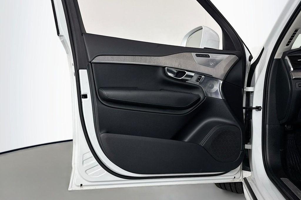 used 2022 Volvo XC90 car, priced at $38,980