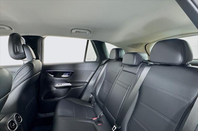 new 2025 Mercedes-Benz GLC 350e car, priced at $63,135