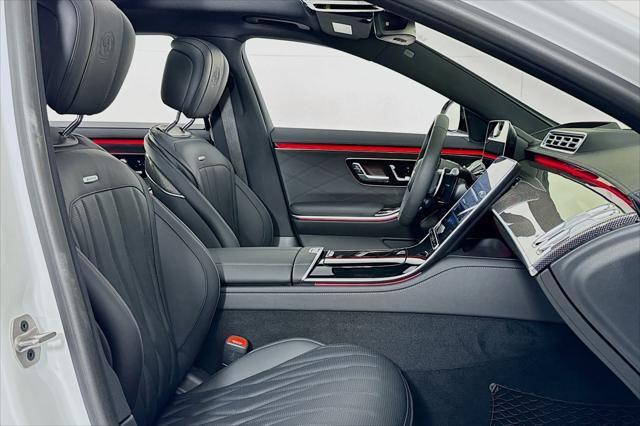 new 2025 Mercedes-Benz AMG S 63 E car, priced at $194,895