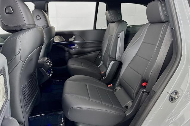 new 2025 Mercedes-Benz GLS 450 car, priced at $94,645