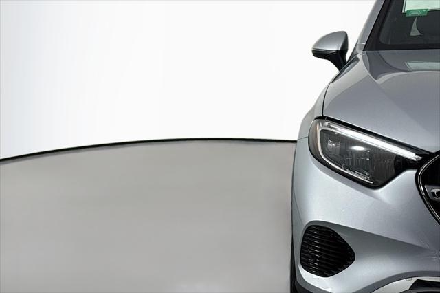 new 2025 Mercedes-Benz GLC 350e car, priced at $66,715