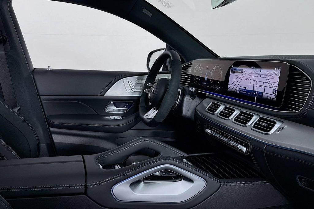 new 2025 Mercedes-Benz AMG GLE 53 car, priced at $94,165