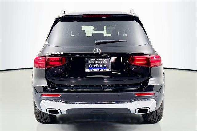 new 2025 Mercedes-Benz GLB 250 car, priced at $47,145