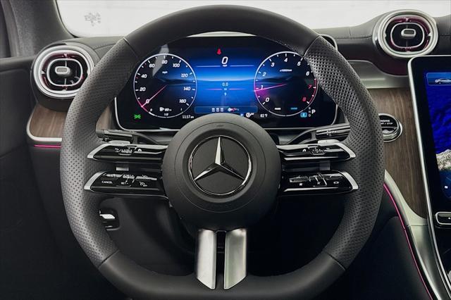 new 2025 Mercedes-Benz GLC 300 car, priced at $65,295