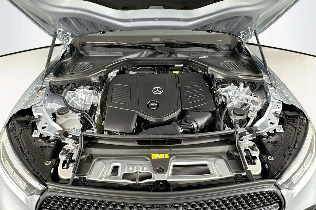 new 2025 Mercedes-Benz GLC 300 car, priced at $65,295