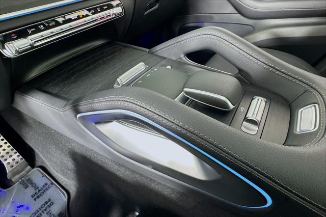 new 2025 Mercedes-Benz GLS 450 car, priced at $95,325