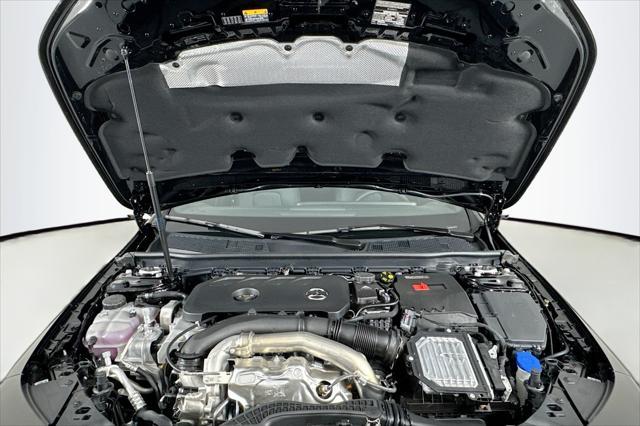 new 2025 Mercedes-Benz CLA 250 car, priced at $45,995