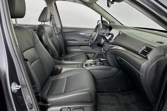 used 2022 Honda Pilot car, priced at $27,782
