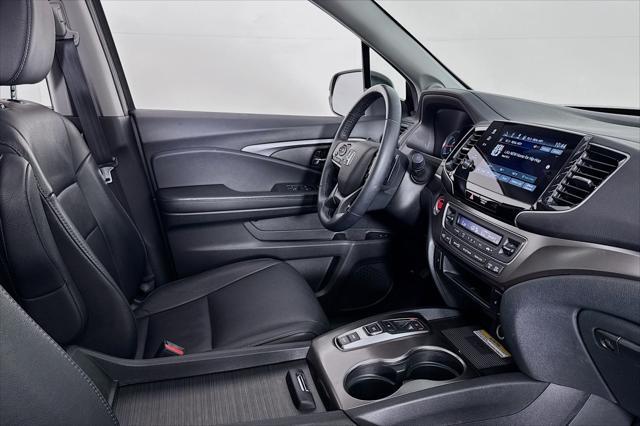 used 2022 Honda Pilot car, priced at $27,782