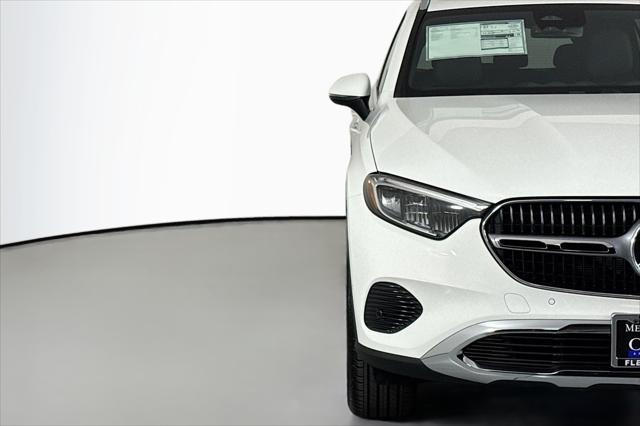 new 2025 Mercedes-Benz GLC 300 car, priced at $52,315